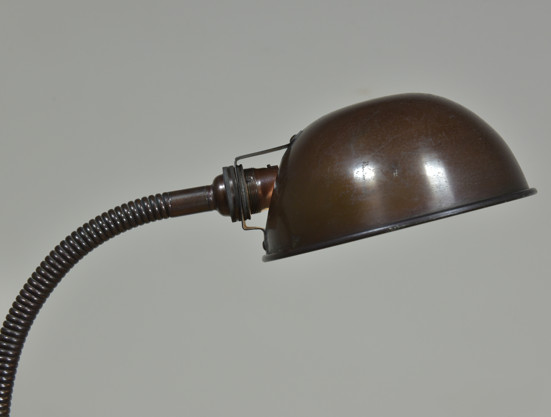 BRONZED FLEXIBLE DESK LAMP Haes News & Photos