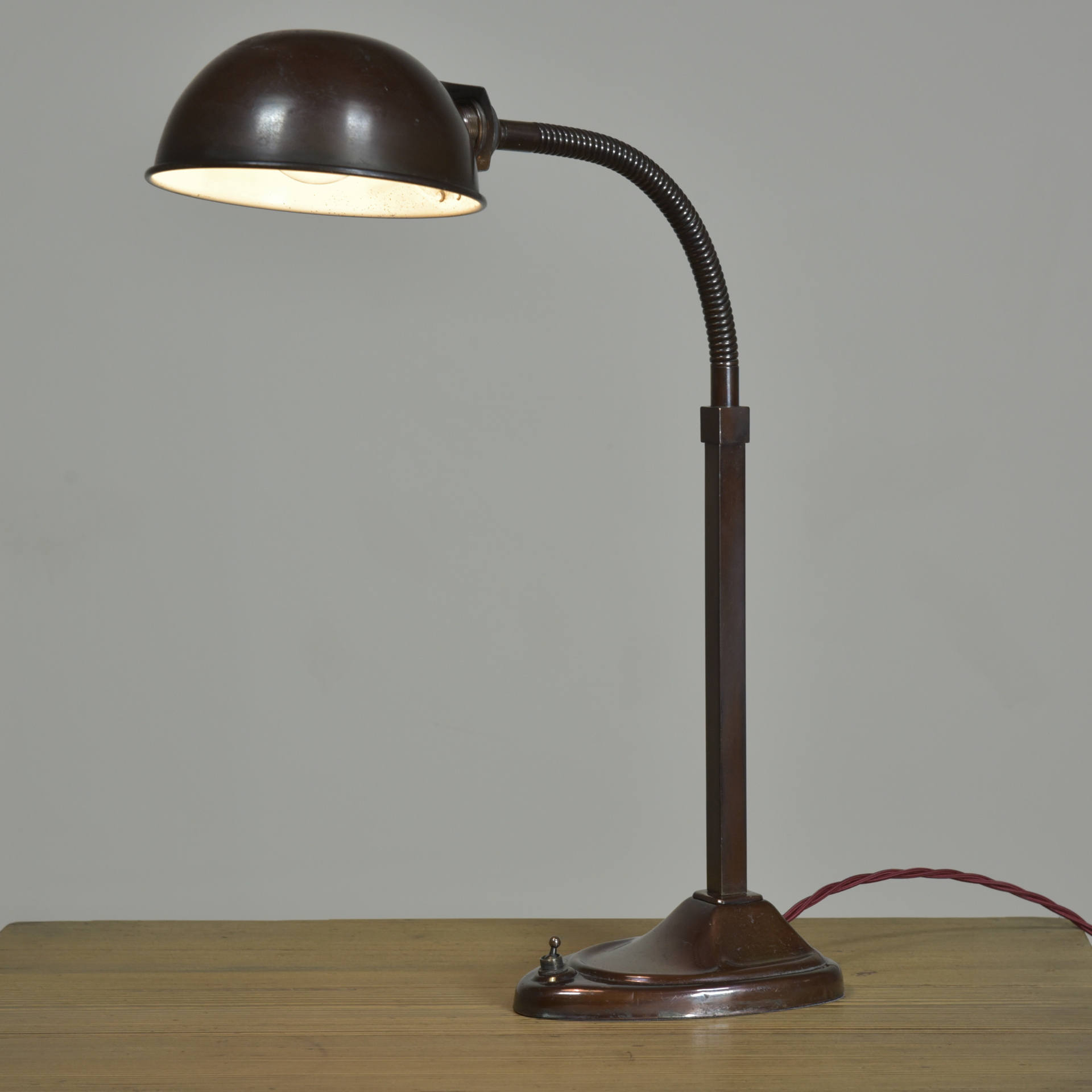 BRONZED FLEXIBLE DESK LAMP Haes News & Photos