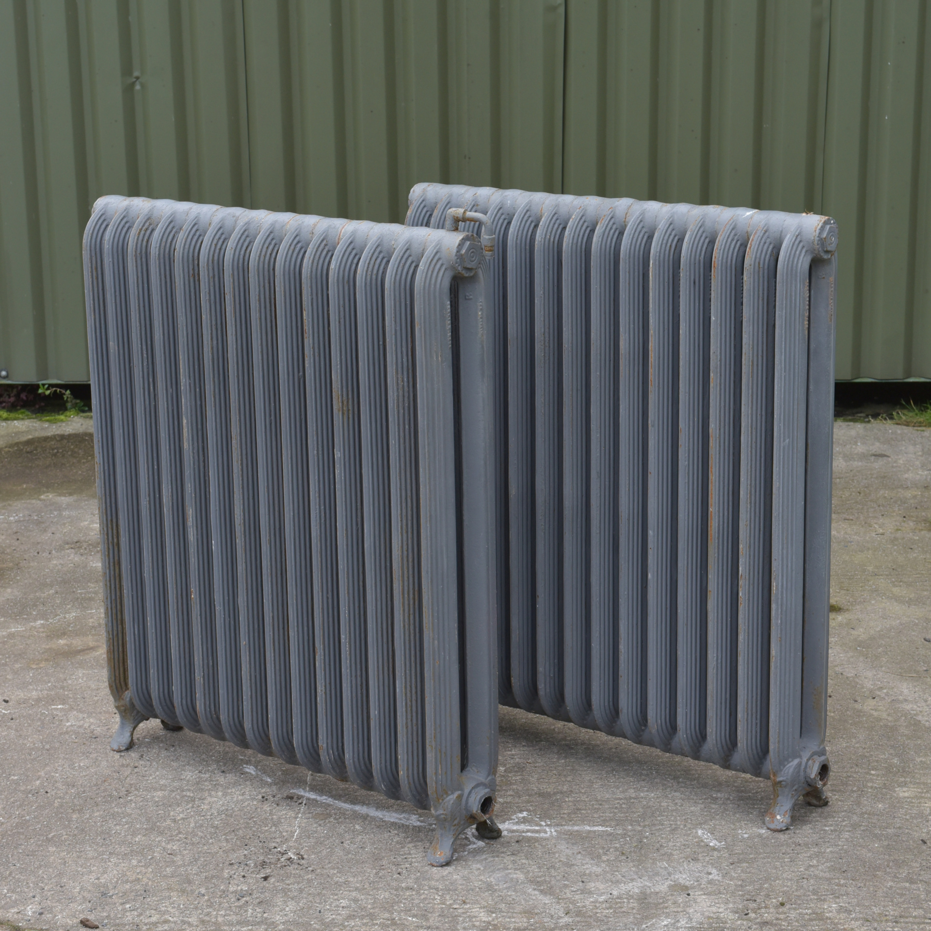 RARE PAIR FLUTED CAST IRON RADIATORS | Haes News & Photos