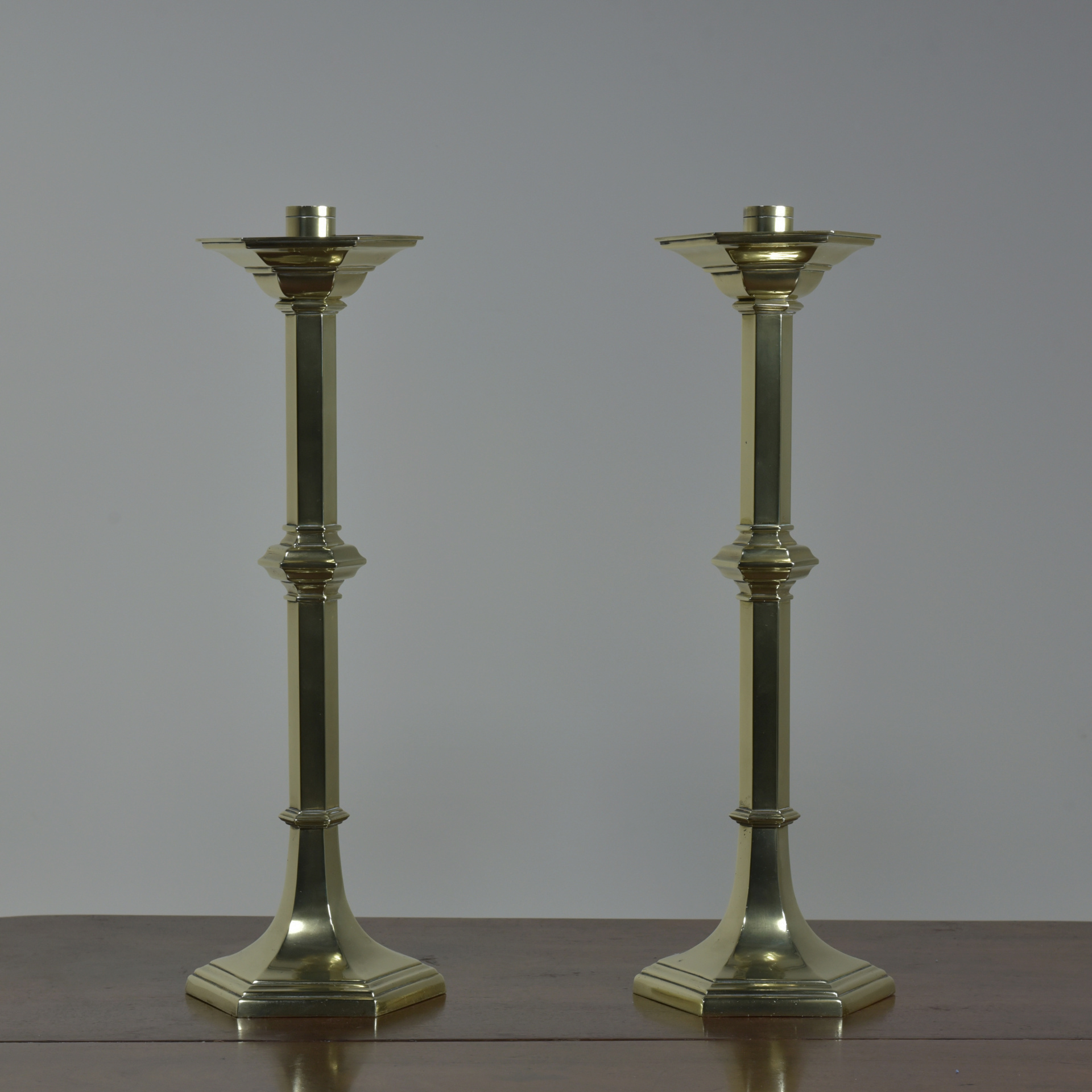 CANDLESTICKS, CANDELABRA Haes News & Photos